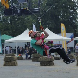The zip line on Techno Rodeo The zip line on Techno Rodeo (Kiev, Ekspotsentr Ukrainy)
