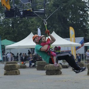 Тролей на Техно родео (м. Київ, ВДНГ). Тролей на Техно родео (м. Київ, ВДНХ).